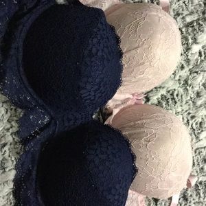 2 38D lace bras